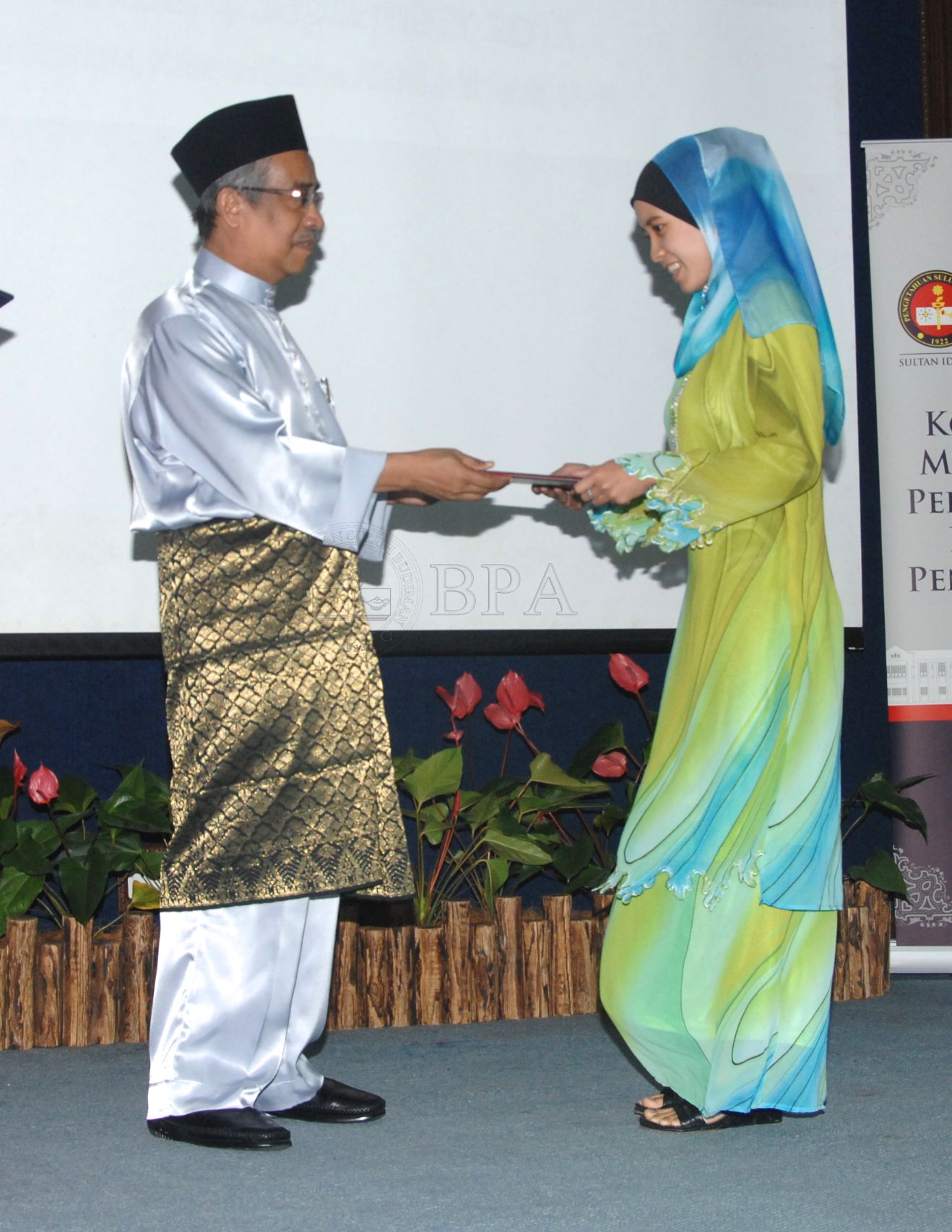 BPA 12 110 APC FBA 0077